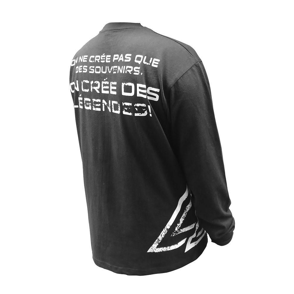 Long Sleeve Snowboarders T-Shirt – Giant Print (200 GSM) Back