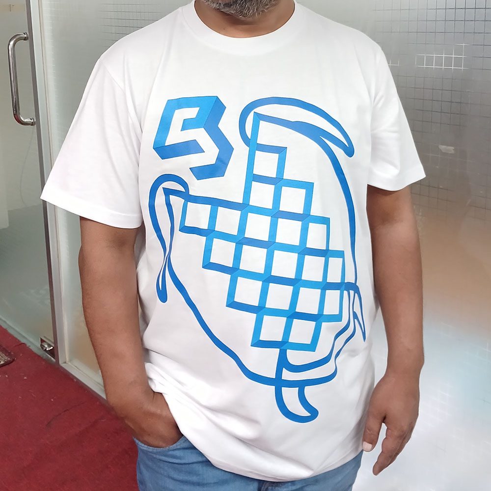 Giant Turtle Illustration Printed T-Shirt (180 GSM)